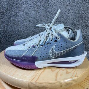 Nike Women's Gray and Purple Athletic Shoes